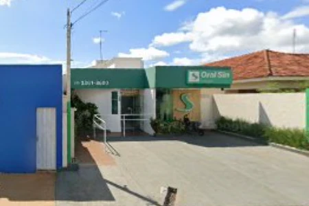 Dra.Carolina Rodrigues- Cirurgiã Dentista em Paraguaçu Paulista/SP