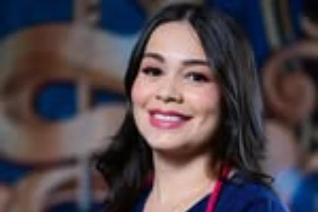 Dra. Cristiane Dorce - Odontologia Especializada em Assis/SP