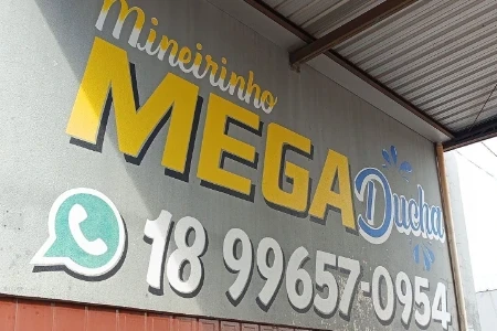 Mega Ducha Mineirinho em Assis/SP