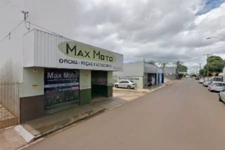 Max Moto em Cândido Mota/SP