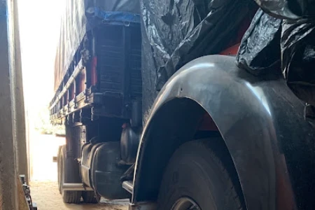 Poim Truck Center em Cândido Mota/SP