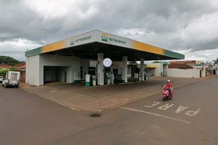 Posto Br Center em Cândido Mota/SP