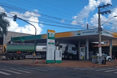 Posto de Gasolina Park Buracão de Assis (Antigo Tunel)